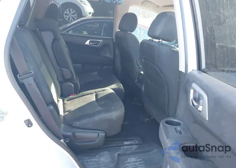 2017 Nissan Pathfinder Sv z USA, uszkodzony, nr VIN 5N1DR2MN2HC693250